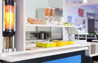 Ibis Budget Alicante - breakfast