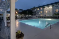 Residence Inn Wilmington Landfall - Beach