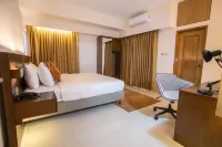 Jatra Flagship Khulna City Centre فنادق في خولنا