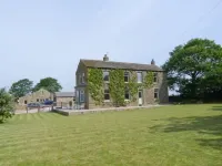 Cringles House Hotels in Ilkley