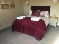 The Clifden Arms B&B Hotels in Thame