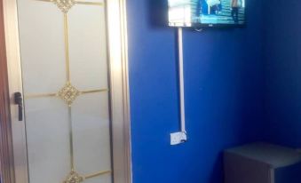 Muroy Executive Lodge - Housity