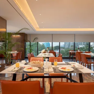 Sayarsan Hotel Yangon