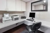 Super 8 by Wyndham Madison South - Bintang 2