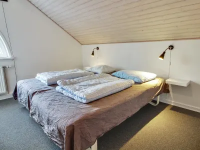 "Faidra" - 2.5km from the Sea