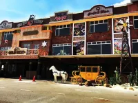 Grandpa Hotel Các khách sạn ở Lukut