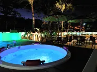 Green Rich Hotel Okinawa Nago - Hot Springs