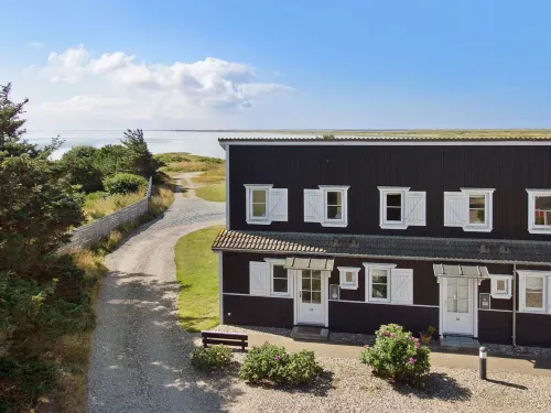 "Hubertine" - 100m to the Fjord Hotels in Vestervig