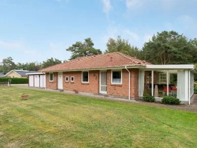 "Maksimilian" - 1.5km from the Sea