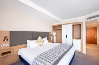 Holiday Inn Leicester Hotels near University of Leicester