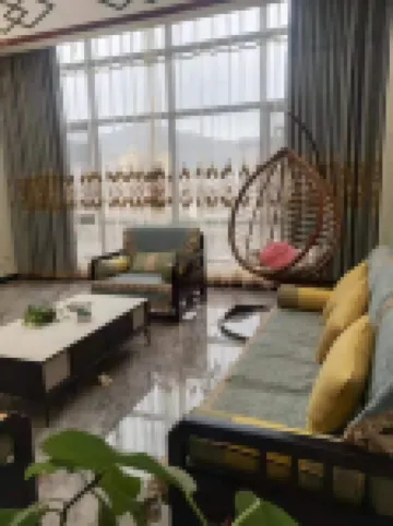 Luoping Jinlang Chinese Inn