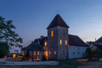 Le Manoir de Pierre Levée, the Originals Collection Hotels in Le Blanc