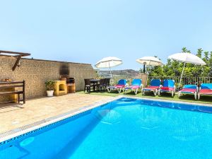 Ta Guljetta 4 Bedroom Villa with Private Pool