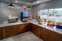 Holiday Inn Express & Suites CHARLESTON-KANAWHA CITY by IHG - فطور