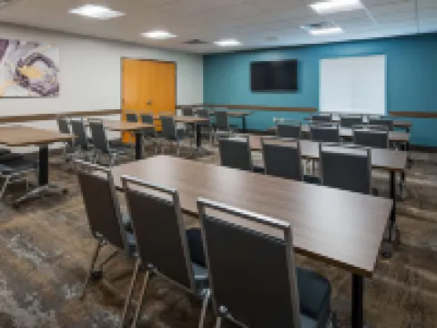 Best Western Plus Hudson I-94 Hotels in Hudson
