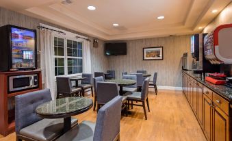 Best Western Cedar Inn  Suites