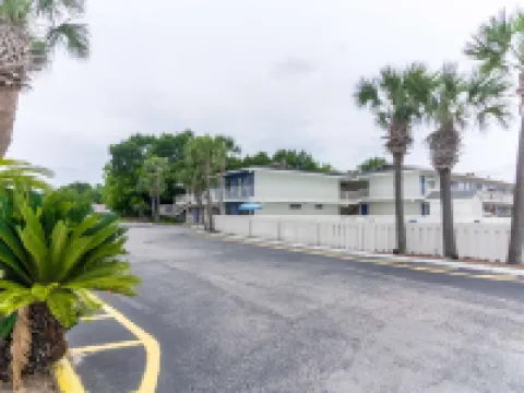 Motel 6 Pensacola, FL - West Hotels in Brent