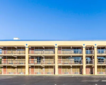 Rodeway Inn Sweetwater South Hotels in Monroe County