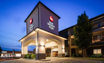 Best Western Plus Country Inn  Suites