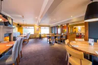 Premier Inn St. Neots (Colmworth Park)