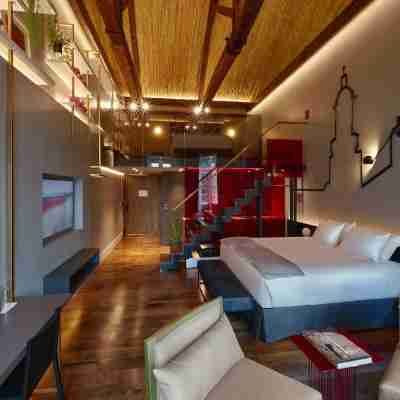 Casa Firenza Hotel & Suites Boutique Rooms