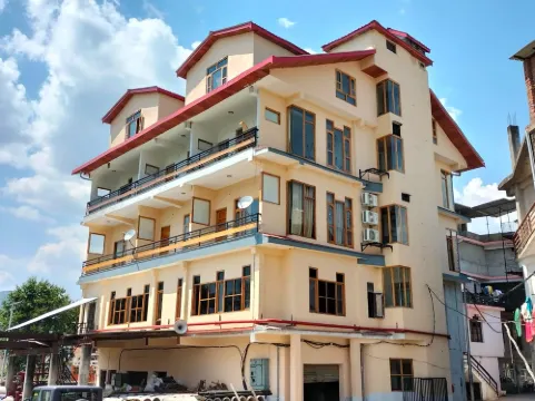 Hotel cm Palace - Pure Vegetarian