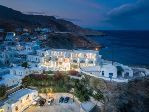 Vardia Bay Studios فنادق في فوليجاندروس