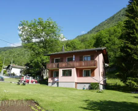 Lara Hotels in Blenio