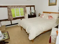 Twyford Farm B&B Hotels in Forest Row