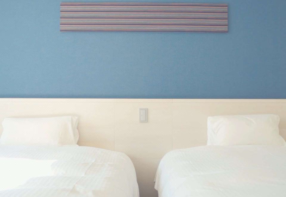 Ocean Palace HotelOver view