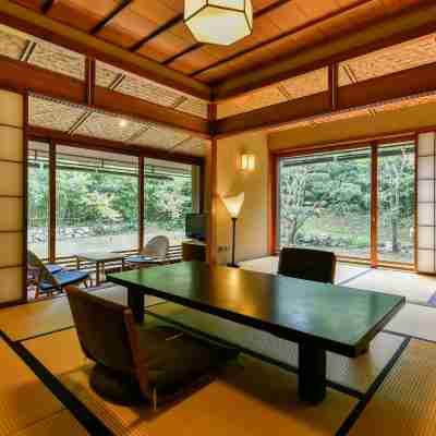 川棚グランドホテル Rooms