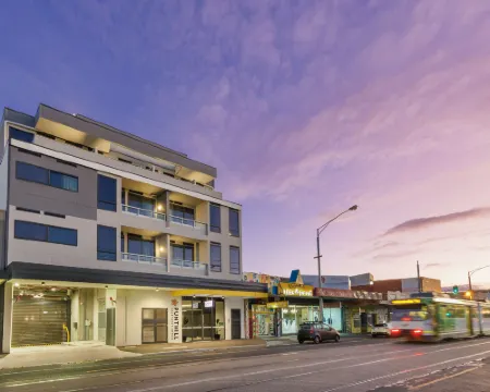 Punthill Essendon North Hotels in Essendon