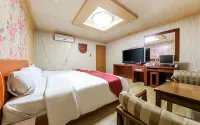 Boseong White House Hotels in Boseong-gun