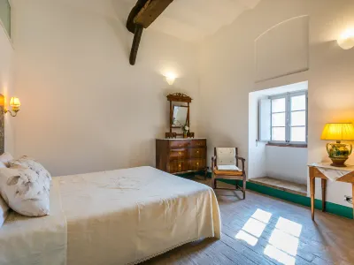 Torre 2 Hotels near Castello di Celsa