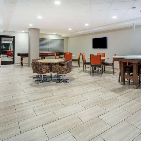 Days Inn & Suites by Wyndham Denver International Airport