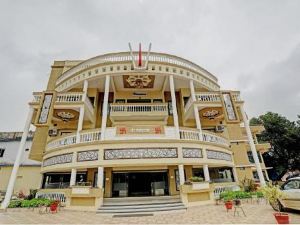 OYO Hotel Kubervatika