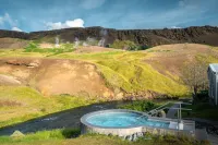 Frost and Fire Hotel - Hot Springs