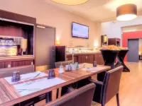 Hotel & Aparthotel Alize Mouscron - breakfast