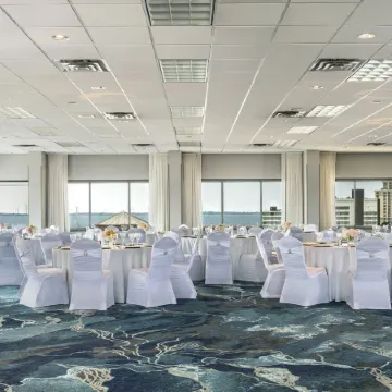 Holiday Inn KINGSTON-WATERFRONT by IHG
