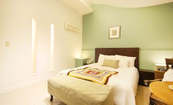 Charmant Hotel