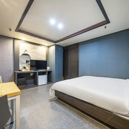 Changwon Jungangdong Paradise