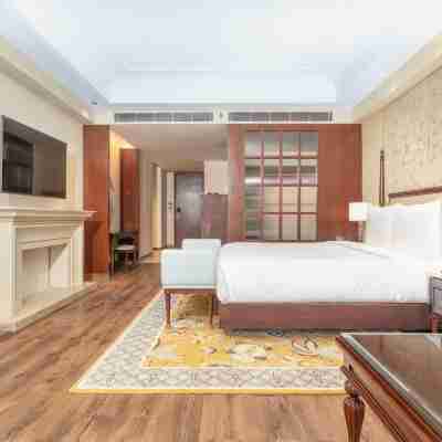 Radisson Collection Hotel & Spa, Riverfront Srinagar Rooms