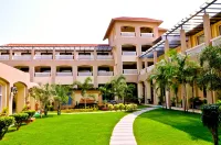 Pramod Convention & Club Resort