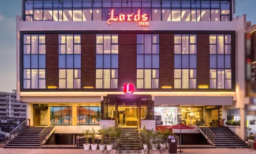 Lords Inn Chandigarh Zirakpur