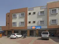 Hotel Saffron Các khách sạn gần Rai University