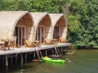Bamboo Bungalow Hotels in Krong Kampot