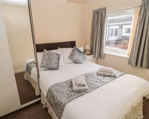 Primrose Cottage Hotels in Chathill
