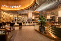 Mandalay Bay Resort and Casino - bar