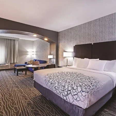La Quinta Inn & Suites by Wyndham Palestine