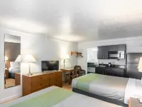 Studio 6 Denton, TX - UNT Hotels in Denton County